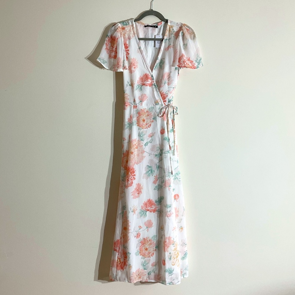 NWT Abercrombie Angel Sleeve Wrap Midi Dress